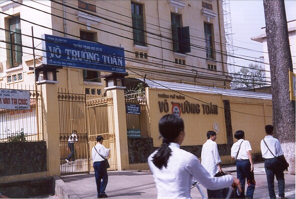 Lịch Sử Trường - Brief History